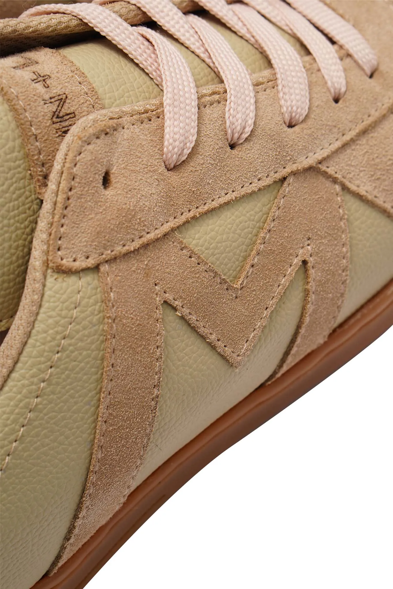 FIELD TRAINERS IN DUNE