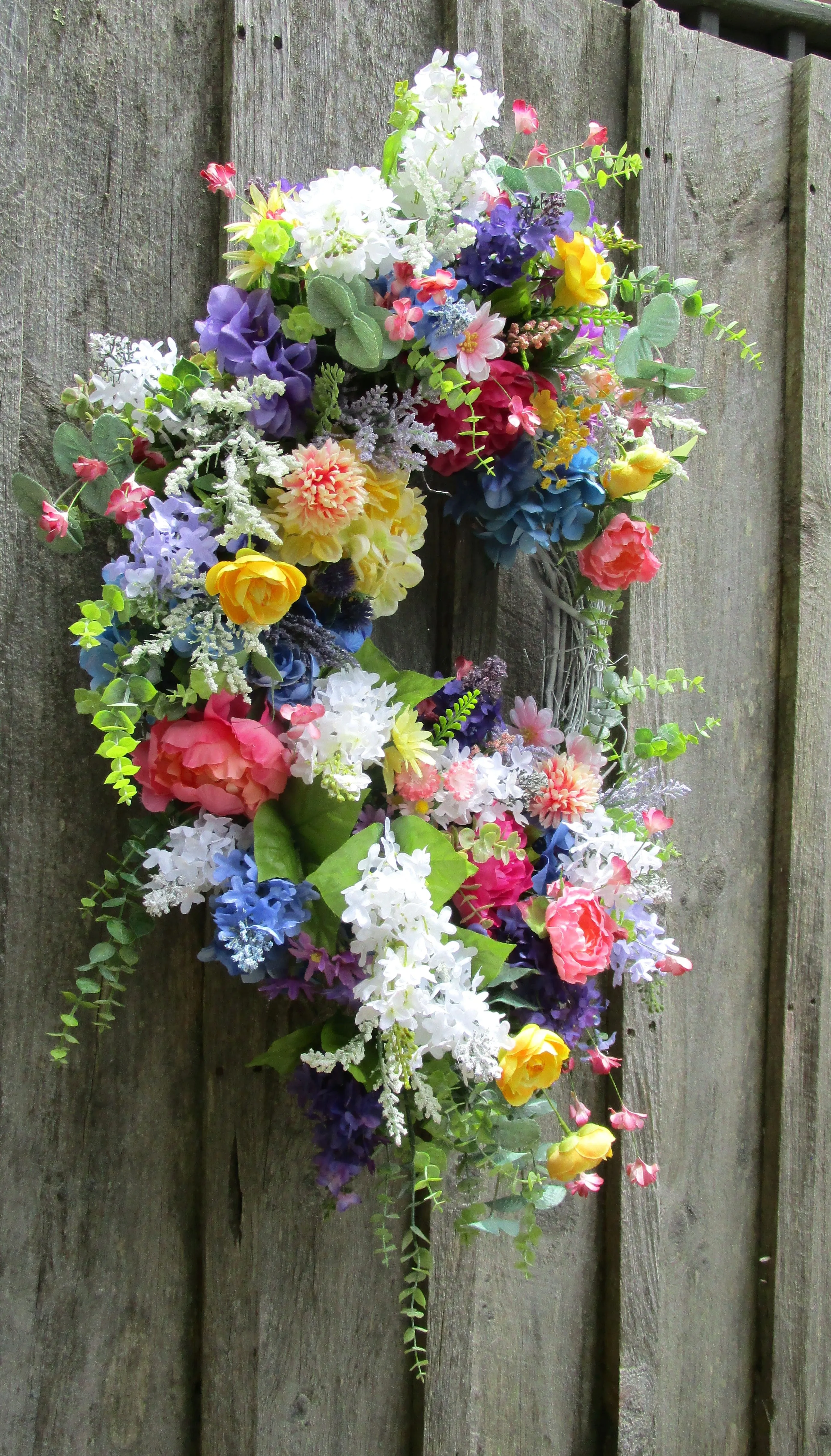 Kent Victorian Garden Wreath